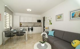 Amazing Luxury 4Star Apartment Laura Supetar
