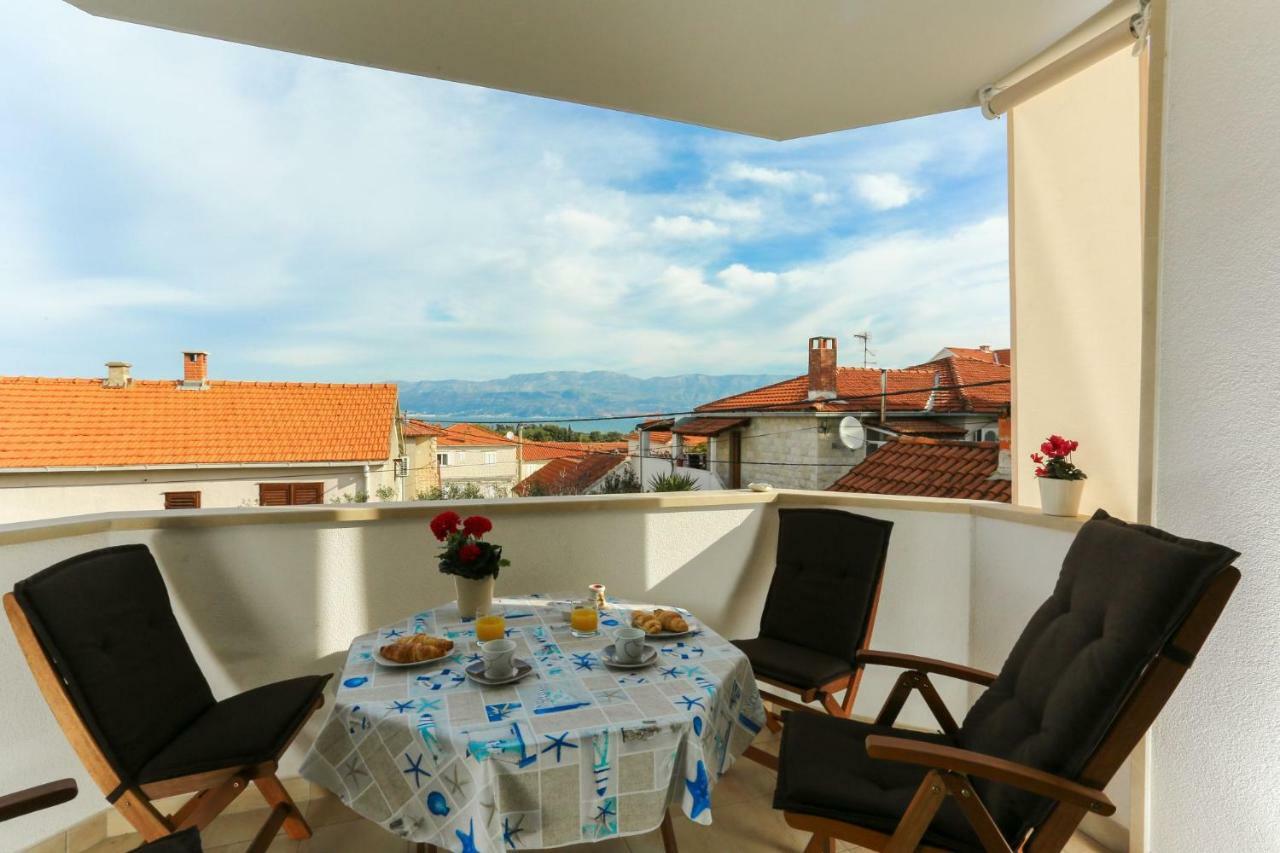 Amazing Luxury 4Star Apartment Laura Supetar Zewnętrze zdjęcie