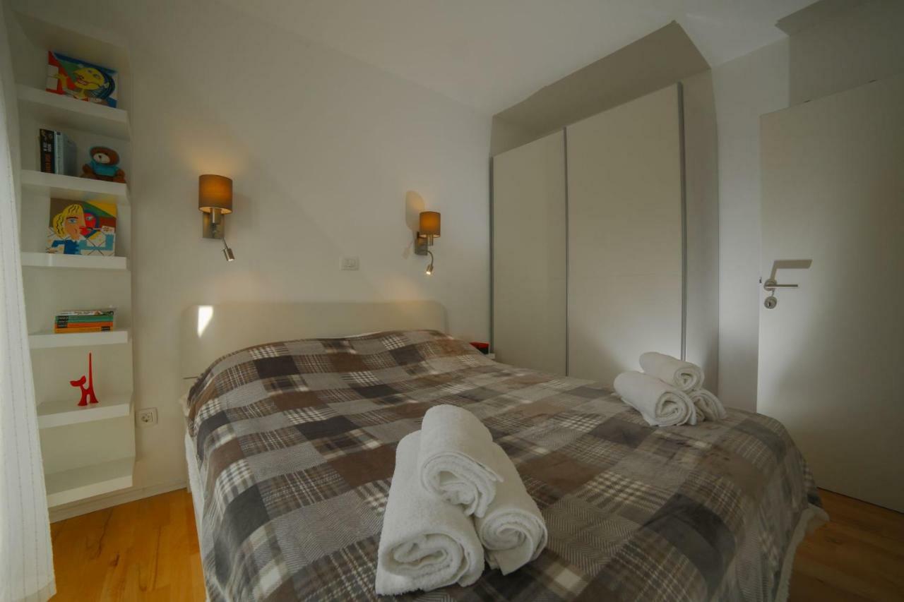 Amazing Luxury 4Star Apartment Laura Supetar Zewnętrze zdjęcie